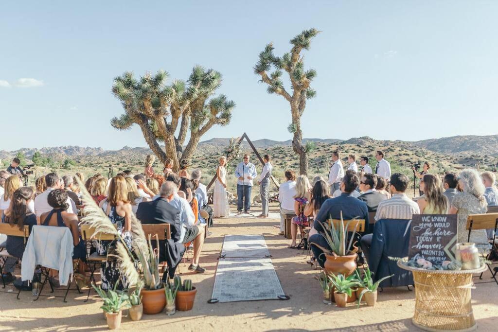 Near Pappy & Harriet'S + Rimrock Ranch W/ Hot Tub Villa Pioneertown Exteriör bild